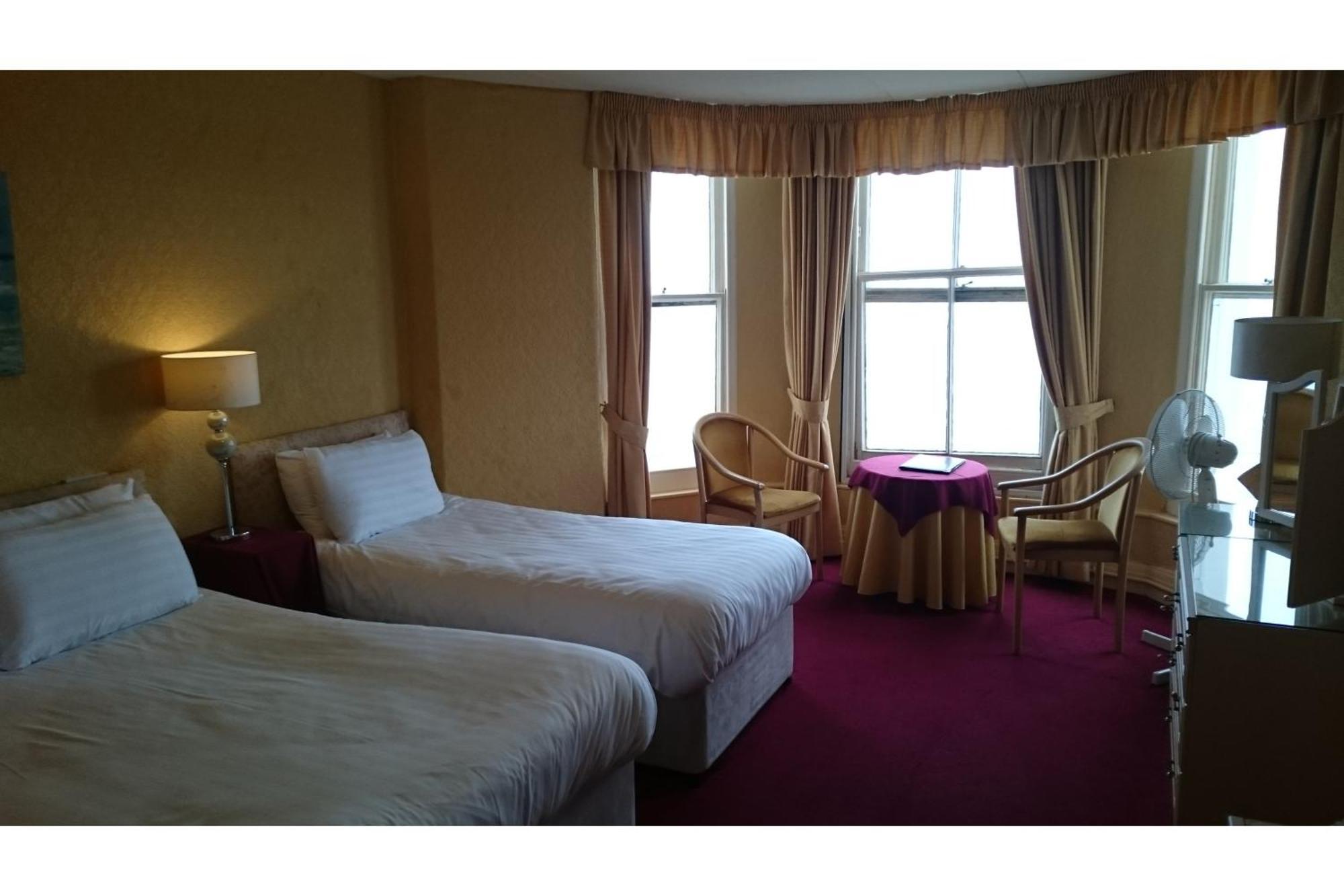 The Belgrave Hotel Tenby Exterior photo