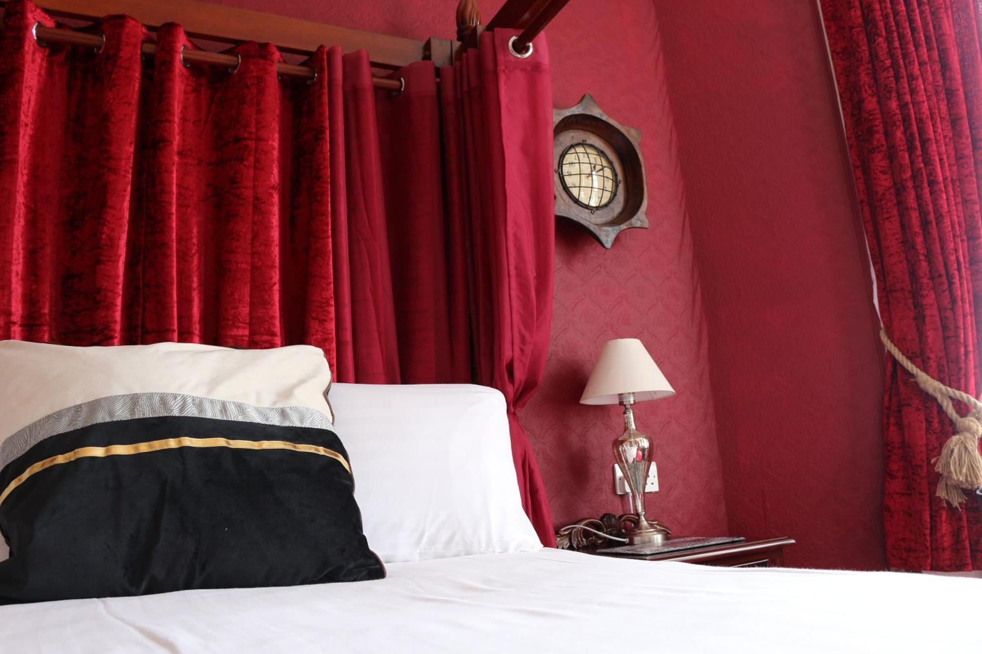 The Belgrave Hotel Tenby Exterior photo