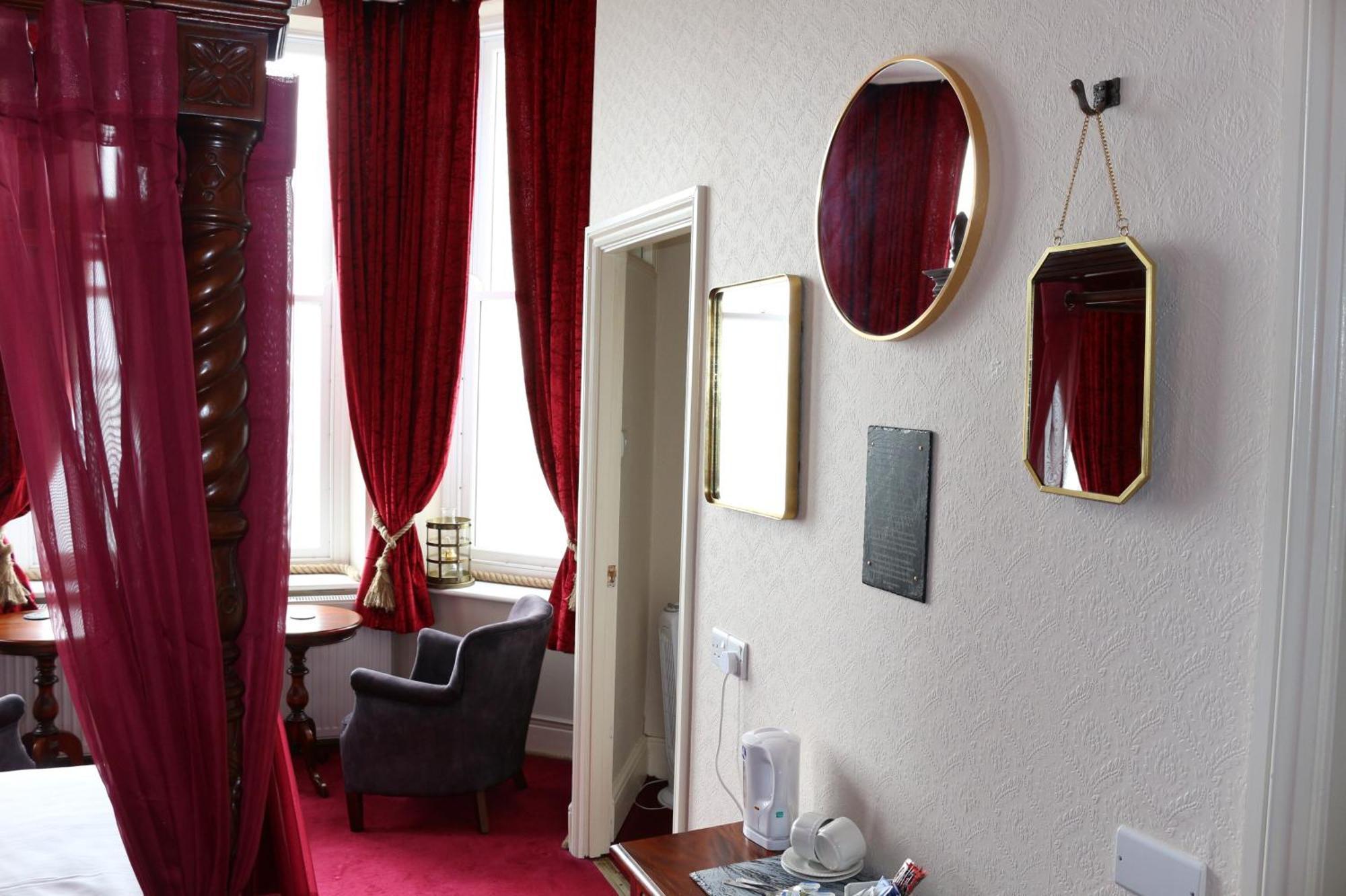 The Belgrave Hotel Tenby Exterior photo